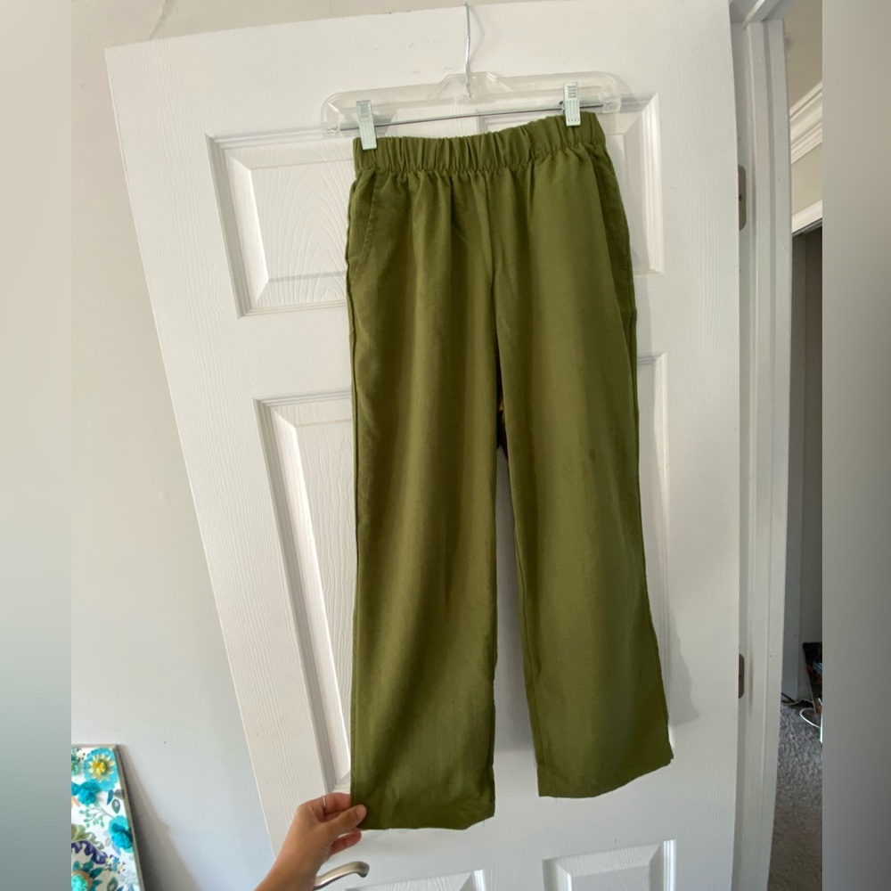 Green Eileen Capri Pants